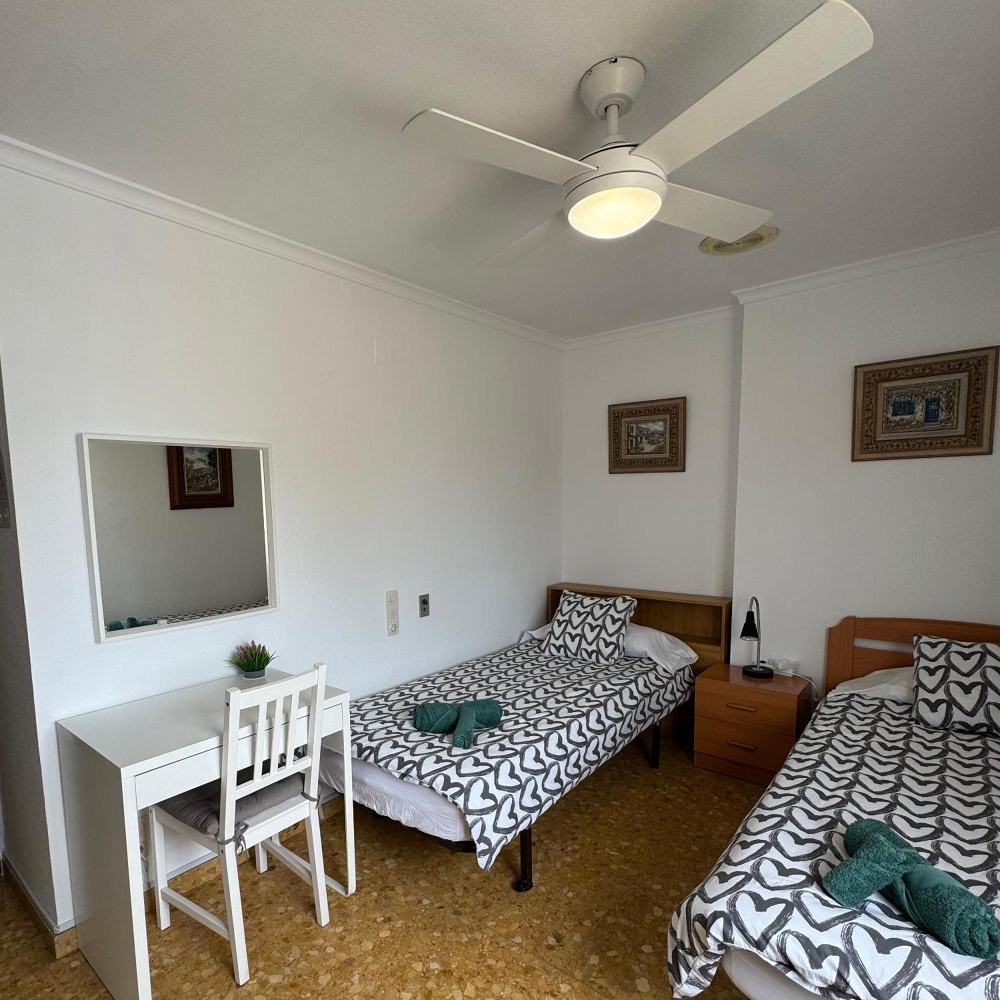 Habitaciones En Gandia A 5 Min Del Centro Historico Eksteriør bilde