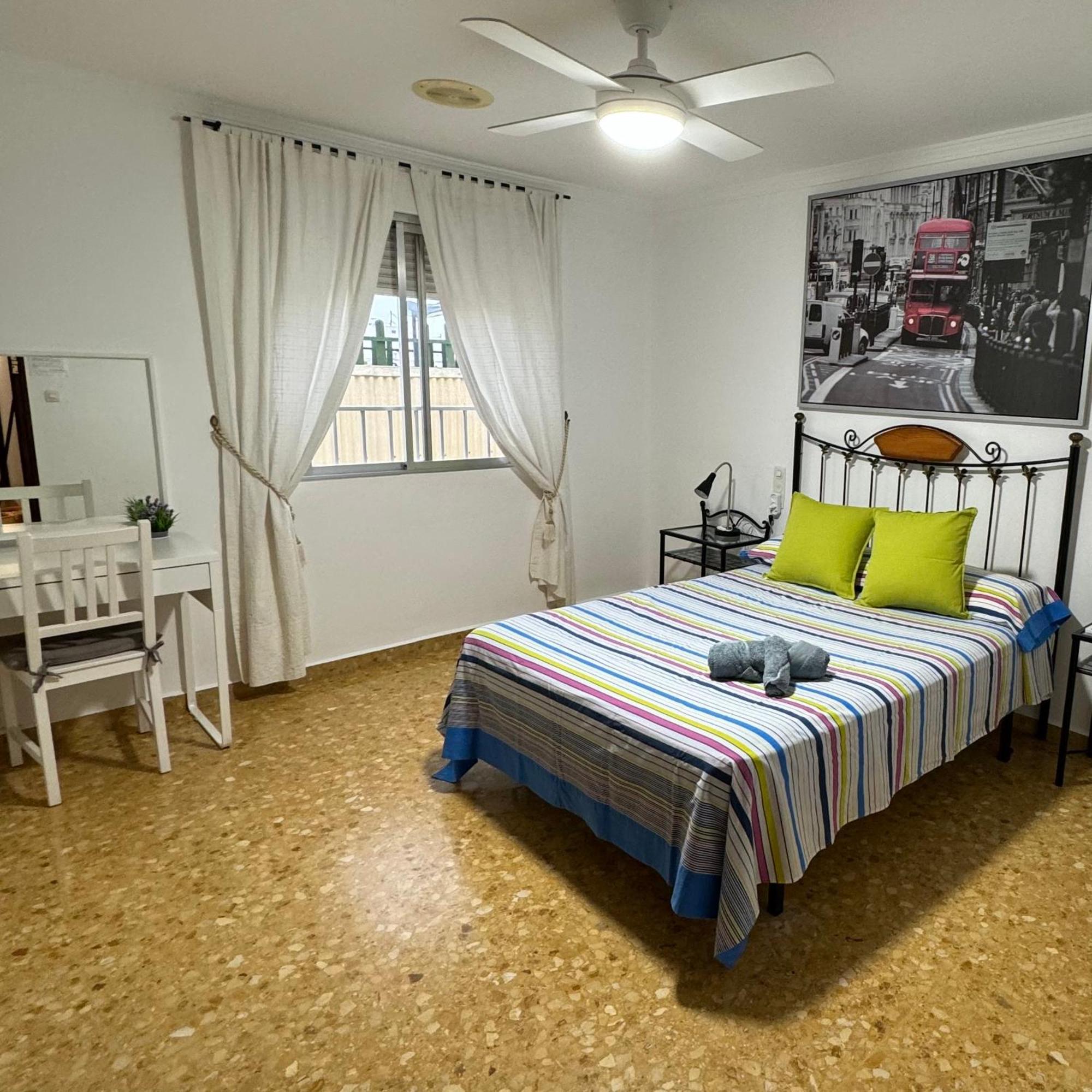 Habitaciones En Gandia A 5 Min Del Centro Historico Eksteriør bilde